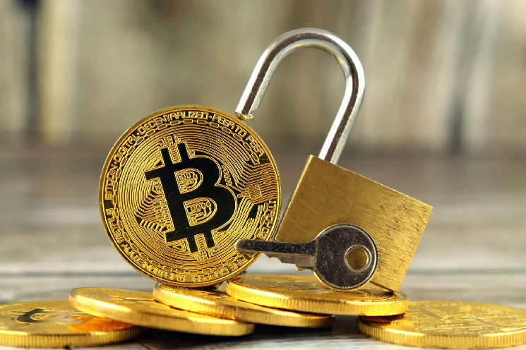 ゴールドドロップ、米国の株は落ちますが、ビットコインが保持します：ブルームバーグのアナリストが困惑しました - ここに彼らのコメントがあります

