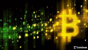 危機に直面しているビットコイントレジャリー企業は生き残るために方向転換する必要がある