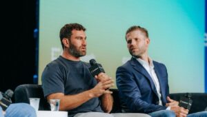 WLFIは、返済請求から数日後、新鮮な1米ドルで2,500万ドルを鋳造し、300万ドルを燃やした