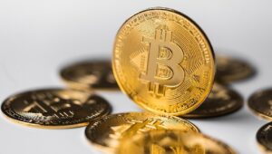ビットコインの建玉は2025年の過去最高水準を超えて爆発