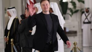 テスラとスペースXが合併すればイーロン・マスク氏が企業ビットコイン保有者トップ5に入る可能性も