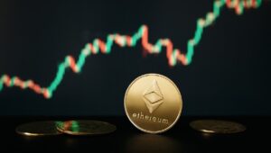 イーサリアム価格予測：ETFの流入が勢いを増す中、ETHは2,000ドルのブレイクアウトに注目