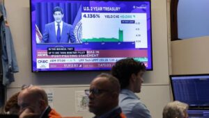 巨額のビットコインコールスプレッド、FRB会合のちょうど月末までに72,000ドルを目標に