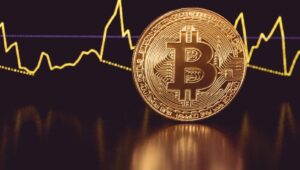 潜在的な底値が形になるにつれ、ビットコインは67,000ドルを目指す
