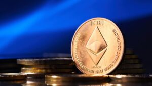 イーサリアム価格予測：石油100ドルにもかかわらずETH強気旗は3,050ドルを目標