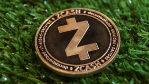 ZEC がトップ 10 に急浮上、ショートパンツは大打撃を受ける