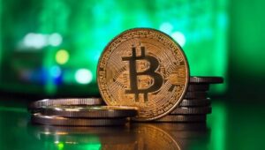 ビットコインとアルトコインの上昇は続く：BTCは8ヶ月ぶりの高値に到達！最新のアップデートと清算はこちらです!